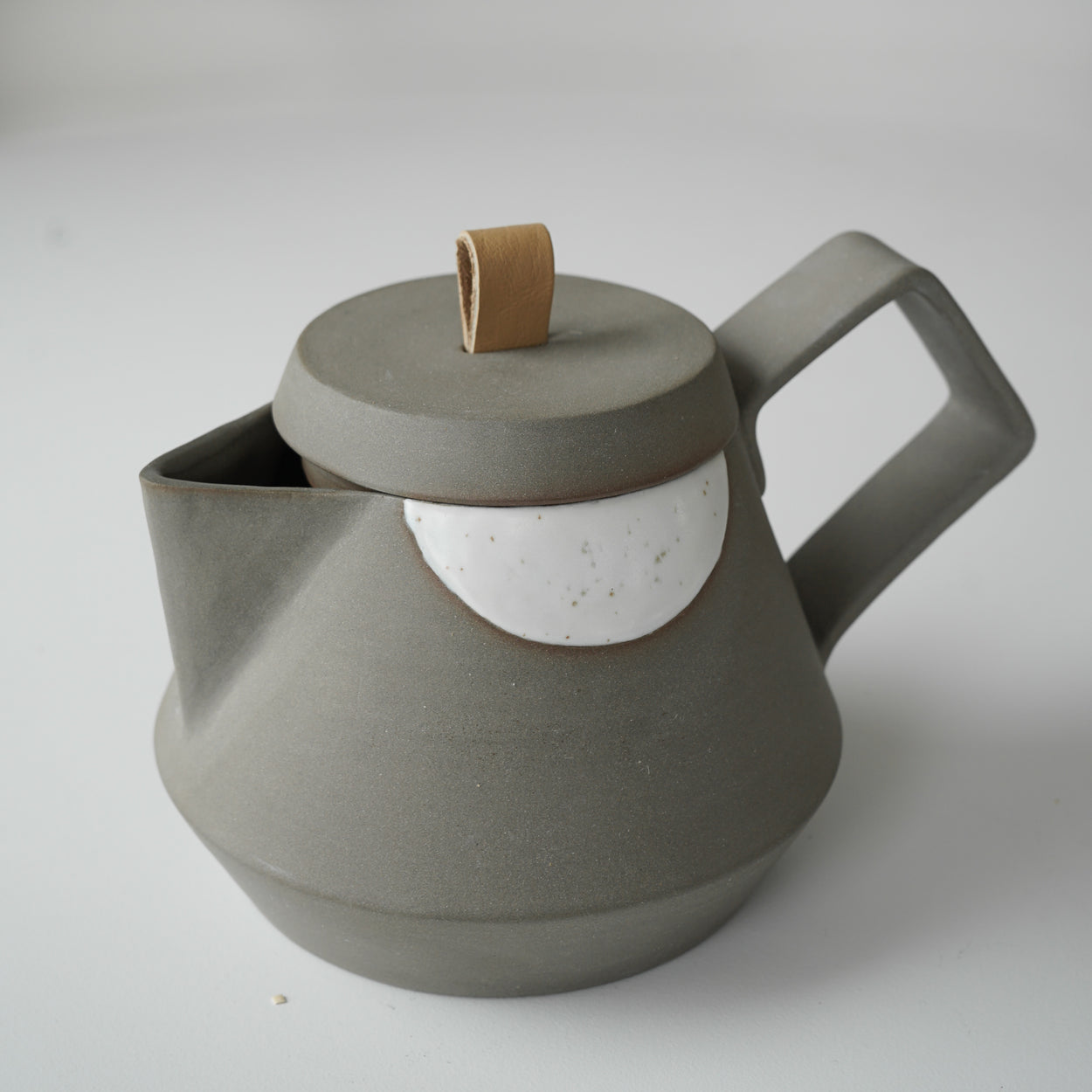 Teapot - Grey