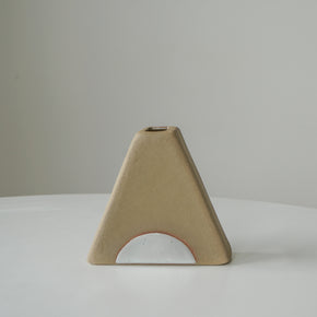 Triangle Vase - Tan Circle