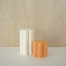 Load image into Gallery viewer, Daisy Soy Candle - Tall